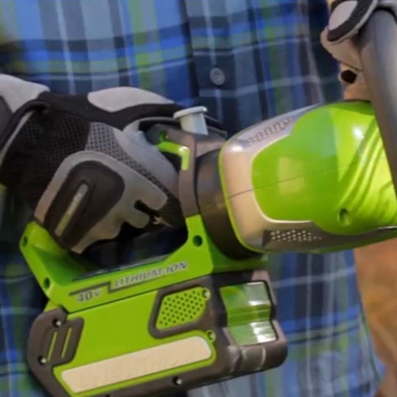 Greundworks 40 volt Akku Kantelbare Heckundschere - Bild 5