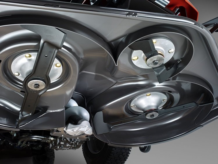 Husqvarna Rider RC 320Ts AWD Frontmäher mit Fangkorb ohne Mähdeck - Bild 4