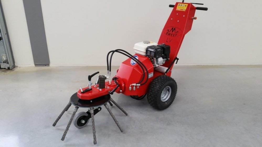 M-Sweep Hydraulische Kehrmaschine LV 75 H Honda GP 160 OP=OP - Bild 2