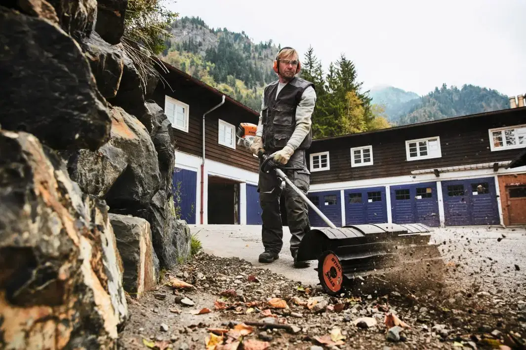 Stihl KM 131 R Bundzin Combi-Systeem/ Multitool ACTIE! - Bild 4