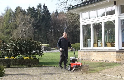 Tielburger TK 17 Borstelmachine - Bild 2